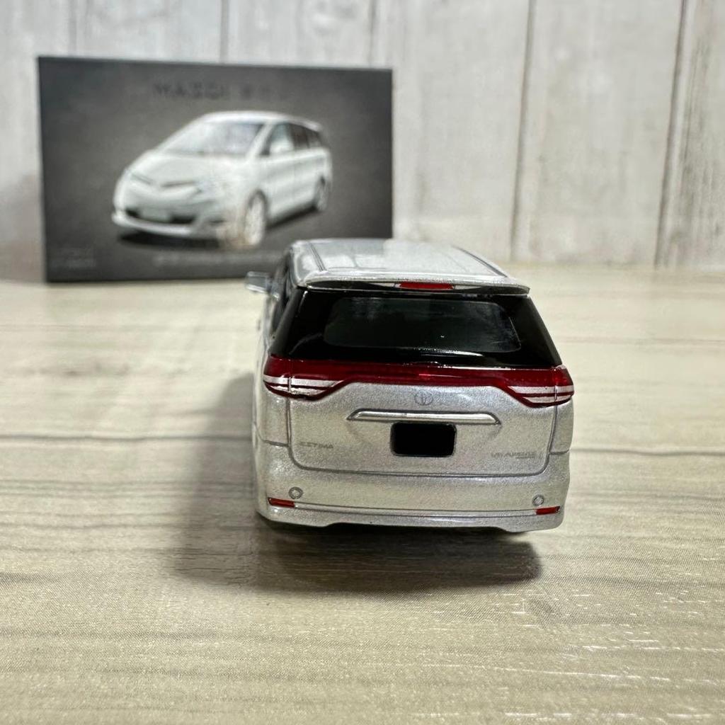 1/64 Toyota Estima 50 Mini Car GSR50 Silver