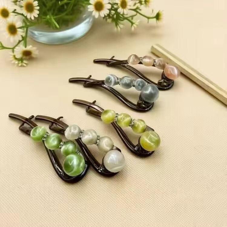 2025 Gradient Beaded Twist Hair Clip – Gentle & Stylish Headwear