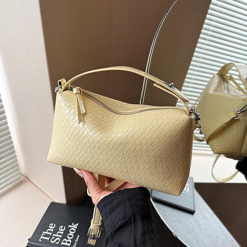 Gewebte Unterarmtasche Neue Mode vielseitige Handtasche Lässige Retro-Umhängetasche Kissen-Tasche