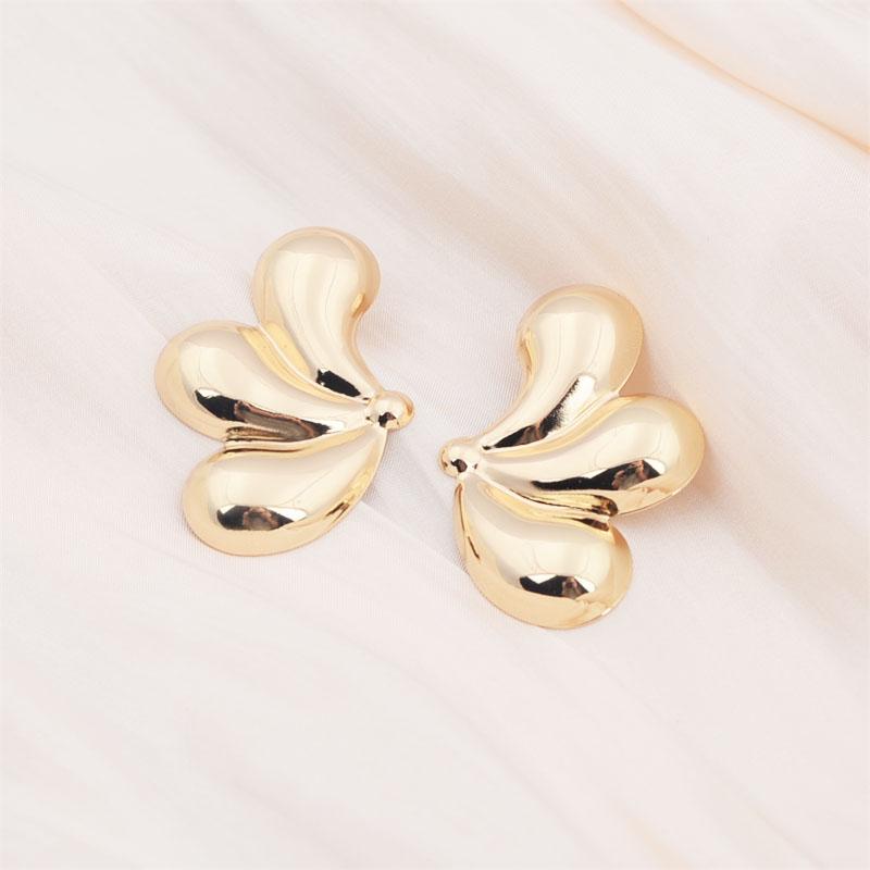 

New Fashion Half Butterfly Women s Dangle Earrings Gold Color Animal Wings Unusual Earrings for Female Fashion Ear Zircon