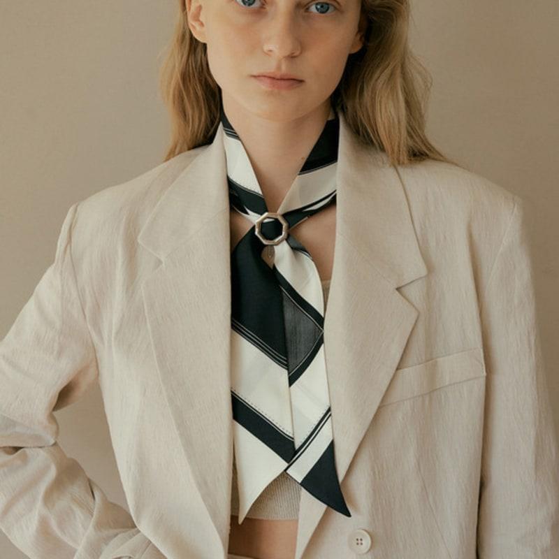 Saint Luxure Kyle Black