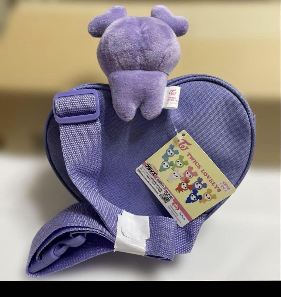 [USED] TWICE LOVELYS Pyokokyun Body Bag Sana Sabree GiGO Limited