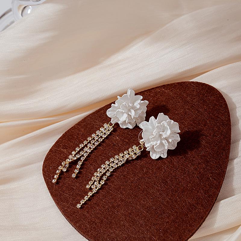 Baroque White Flower Stud Earrings with Micro-Paved Diamonds, Tassel Pearls & Water Drop Design