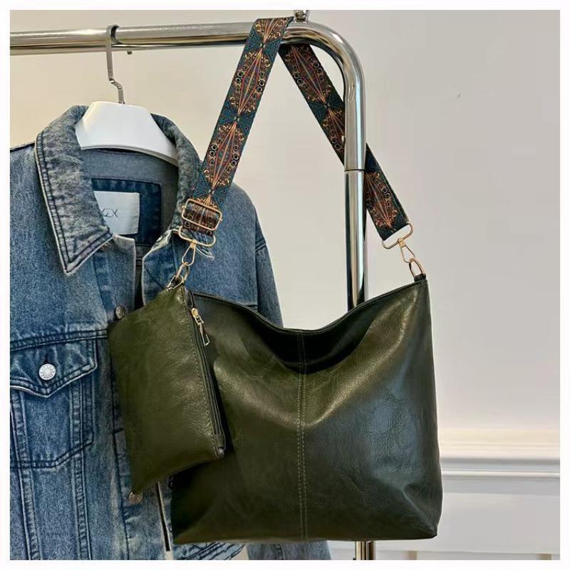 Cheap new fashion portable shoulder women's bag large capacity bucket bag solid color versatile mother and child bag leather