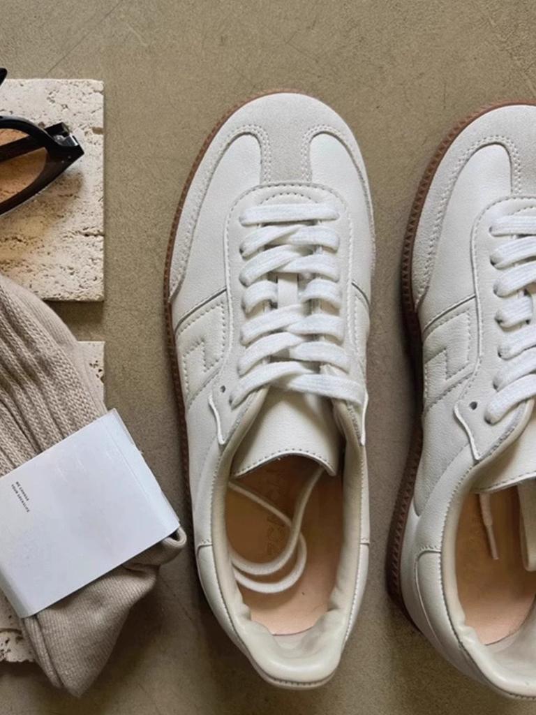 Leather niche silver German training shoes women's 2025 spring new retro round head splicing casual sports shoes Forrest Gump shoes