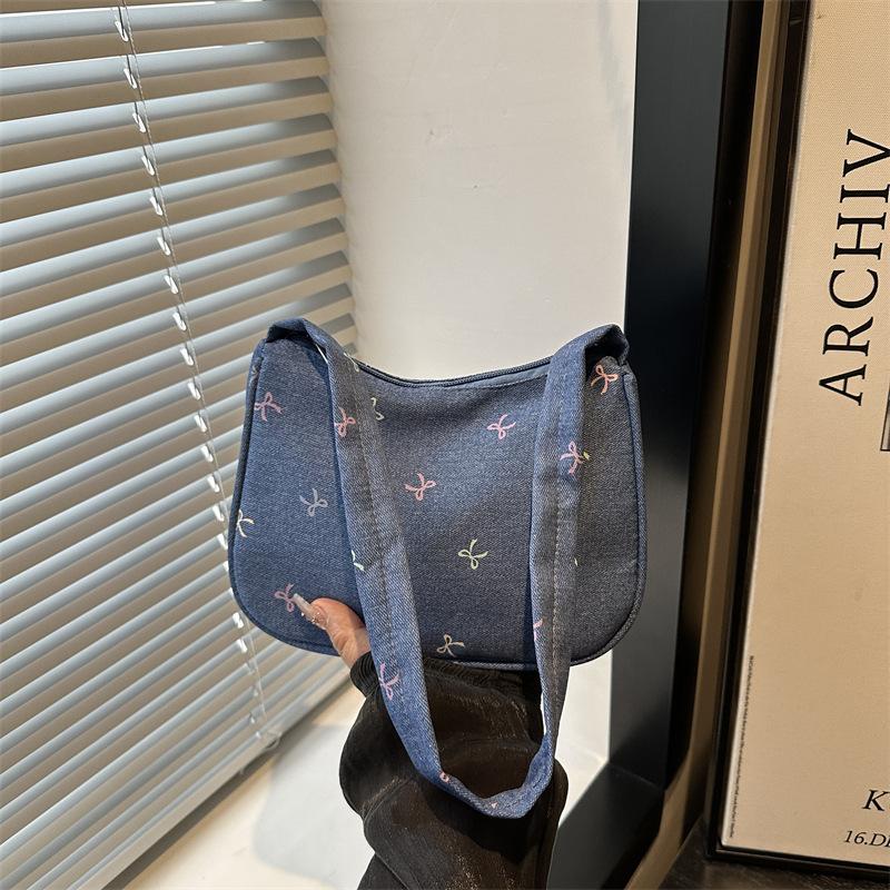 Sweet Niche Handbag Simple Shoulder Armpit Bag New Printed Pleated Crescent Bag Women