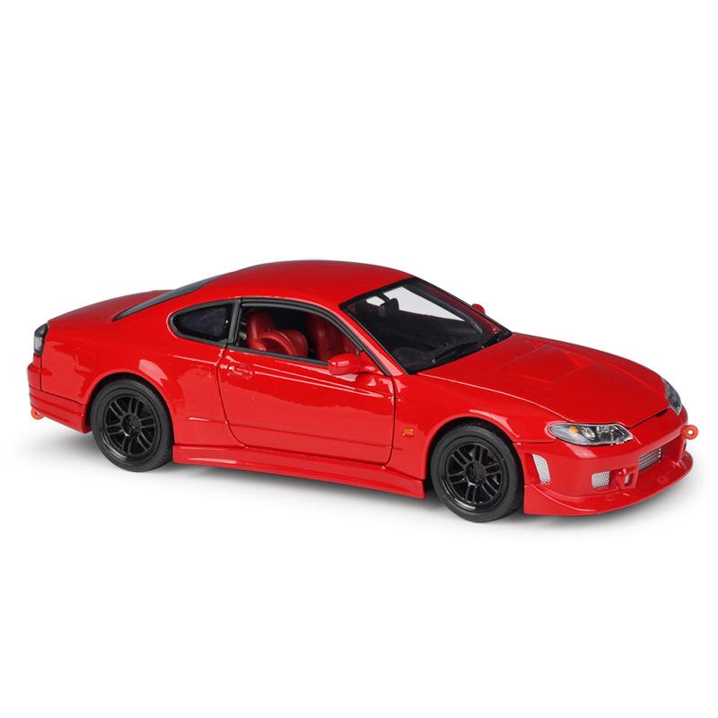Welly 1/24 Nissan Silvia S15 Alloy Sports Car Model Diecast Metal Racing Vehicles Car Model Simulation Collection Kids Toys Gift
