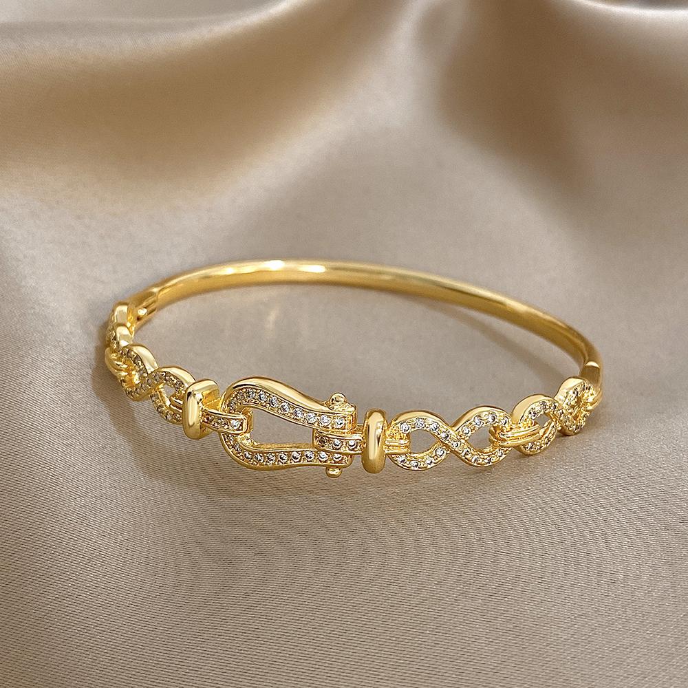 Luxury Gold Plated Inlaid Zircon Irregular Bracelet for Women Elegant Horseshoe Buckle Infinite Symbol Open Bangle Jewelry Gift