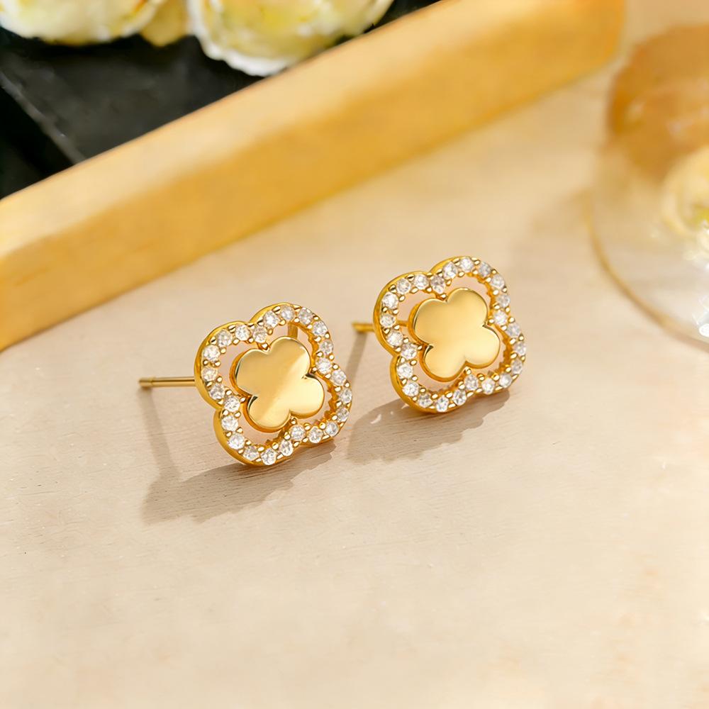 Women Fashion Hollow Four Leaf Clover Zircon Inlaid Copper Stud Earrings