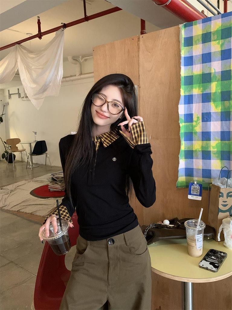 Kariertes Polo-Kragen Spleiß-Faux-Zweiteiler Langarm Slim Fit Gestricktes Damen-T-Shirt für Frühling und Herbst