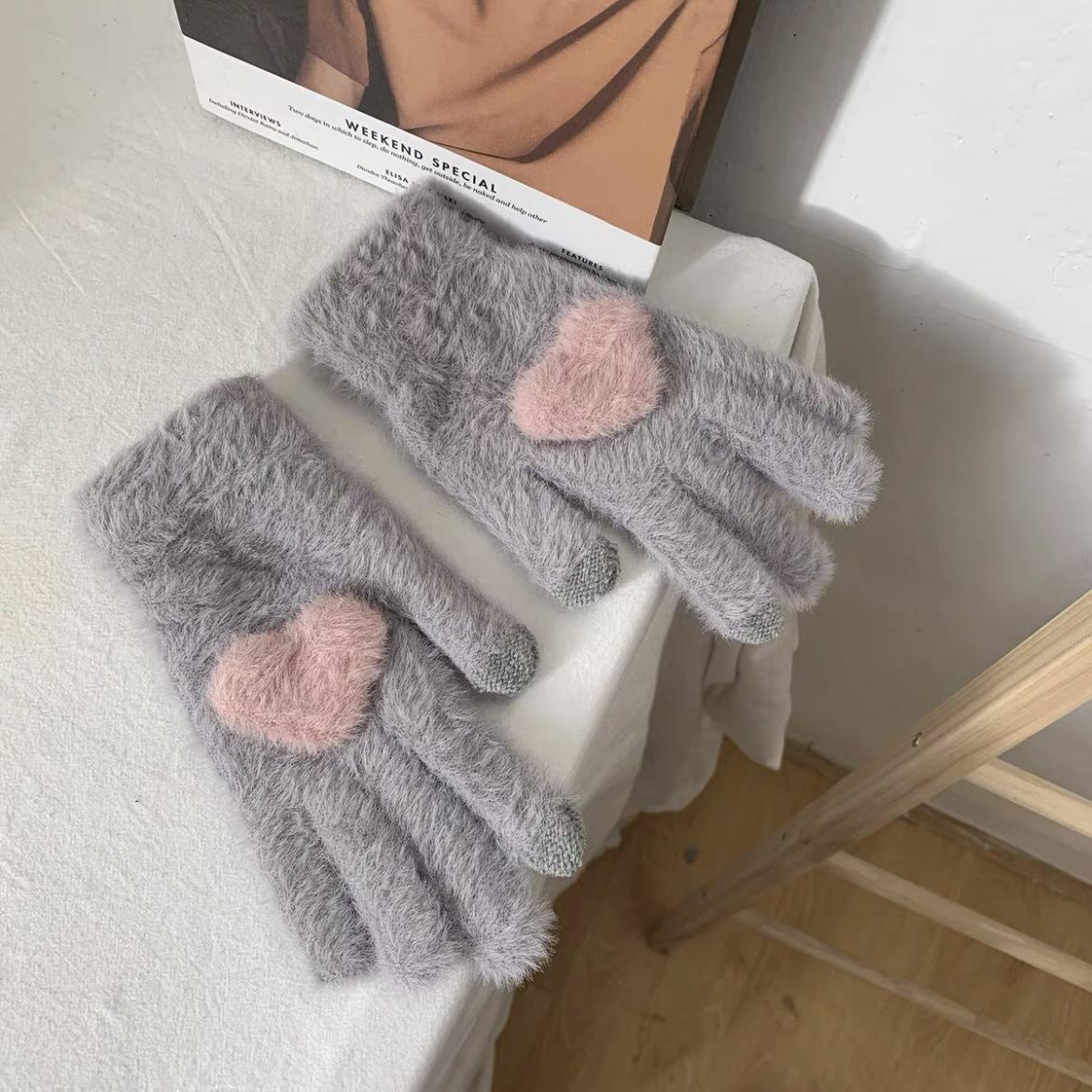 

Autumn and winter velvet warm touch screen gloves sweet girl Korean version cute knitted wool points fingers riding cold protection students average size серый