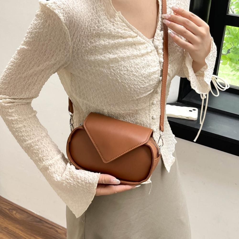 

Buckle Crossbody Bag Ellipse Single Shoulder Bag Brand New Fashion Handbag