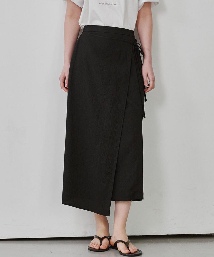 MALOUPE 3115 Crinkle Wrap Skirt (Black)