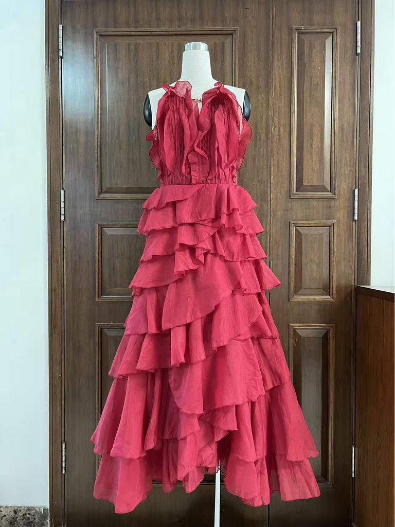 Elegant High-End Tiered Peplum Dress with Irregular Hem