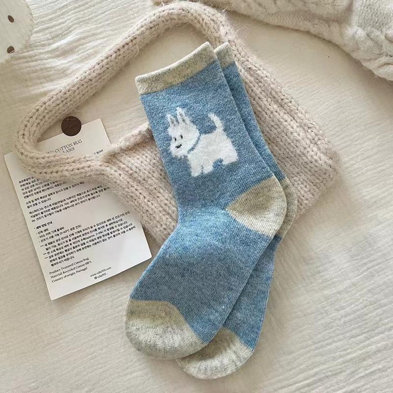 Women's Socks Autumn and Winter Warm Socks Middle Tube Socks