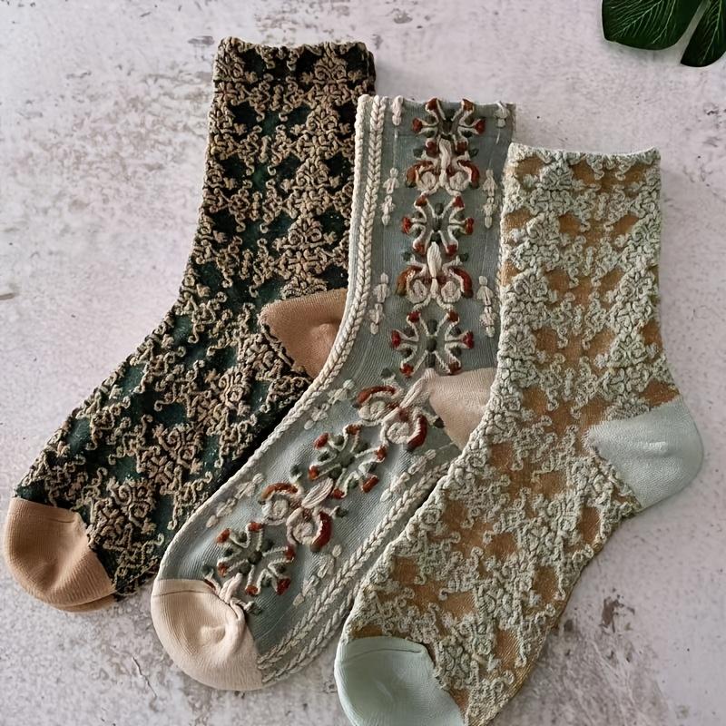 5 Pairs Women's Mid-Calf Socks - Soft Knit Floral Embroidery, Green Vintage Print, Warm & Comfortable, Perfect for Autumn & Winter, Cute Socks