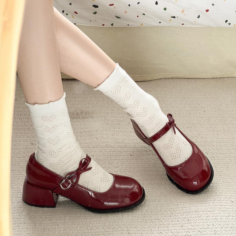 French red thick heel Mary Jane single shoes women's 2025 spring and summer new retro high heels with skirt small leather shoes