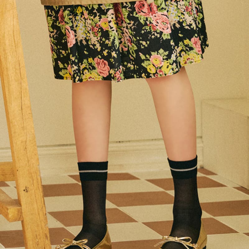 biarritz socks wink see-through socks 2 colors