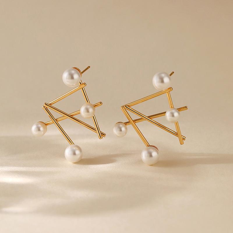 Niche Geometric Design Premium Pearl Gold Electroplated Earrings For Women Daily Wear