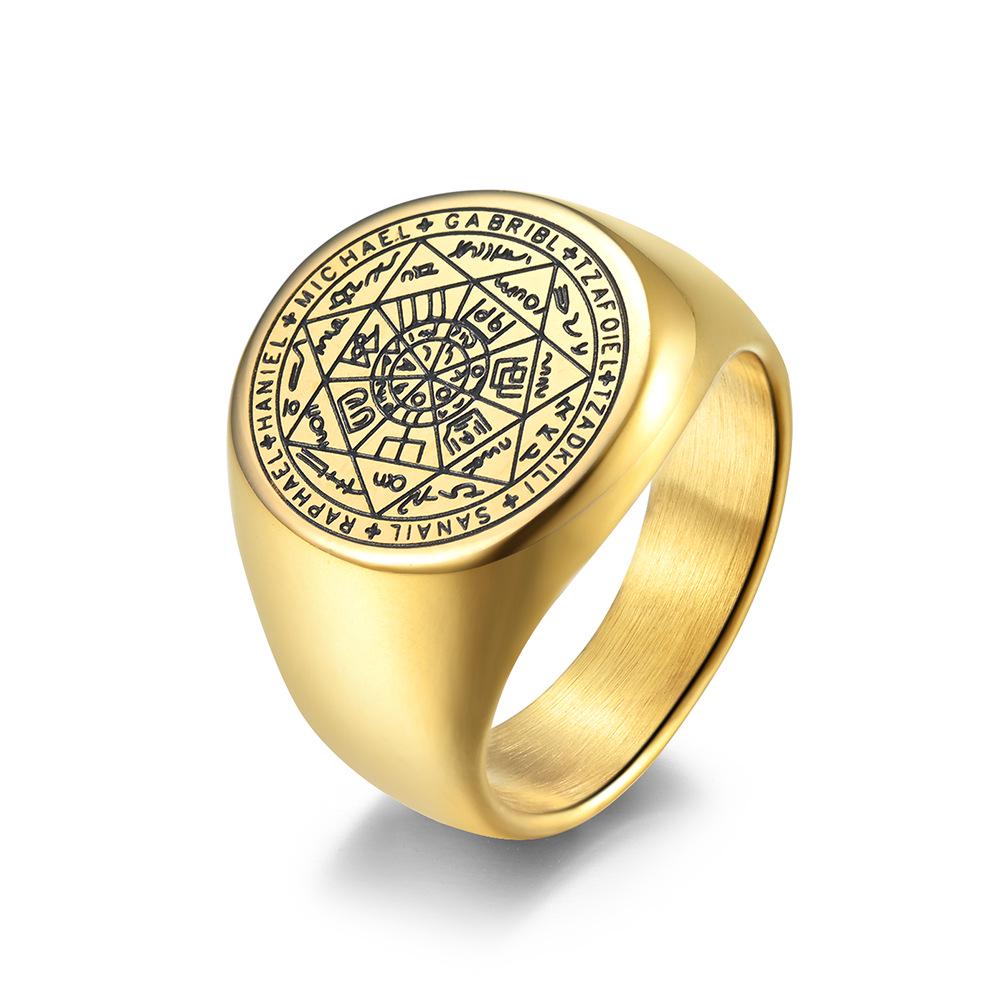 European & American Style Titanium Steel Men's Star Ring: Mystical Seven-Pointed Star Trend