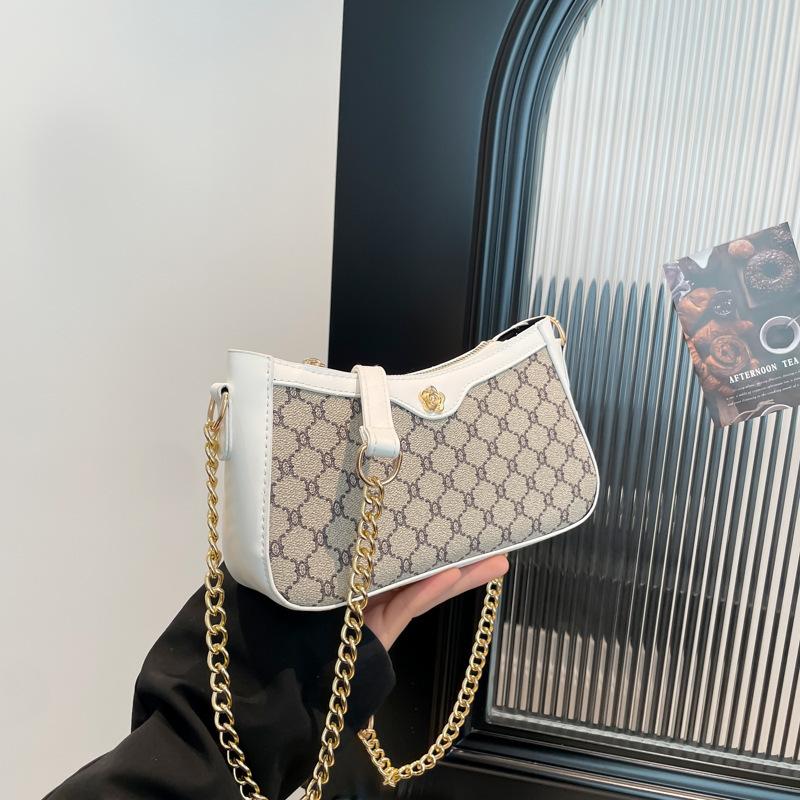 Retro Women's Bag New Texture French Underarm Bag Simple Fashion Niche Design Casual Personality Shoulder Small Square Bag