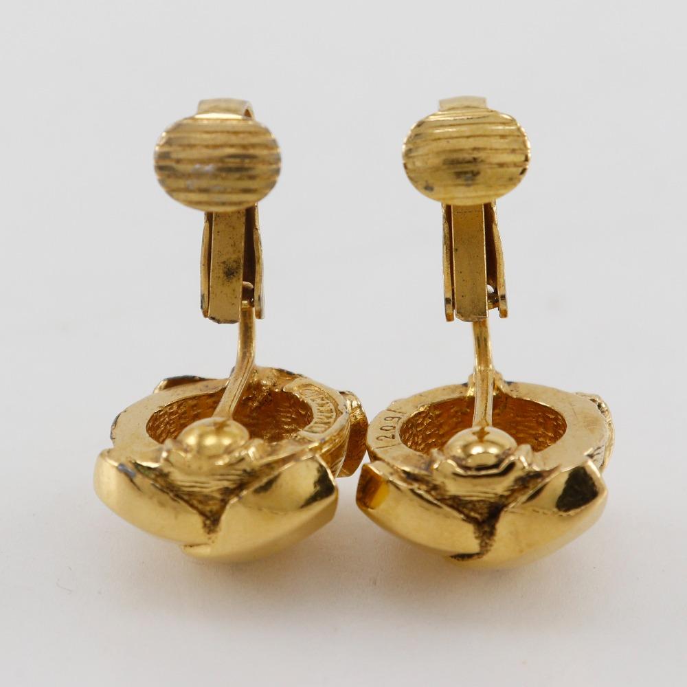 CHANEL COCO Mark Earring vintage Plated Gold 11.2g Women Used