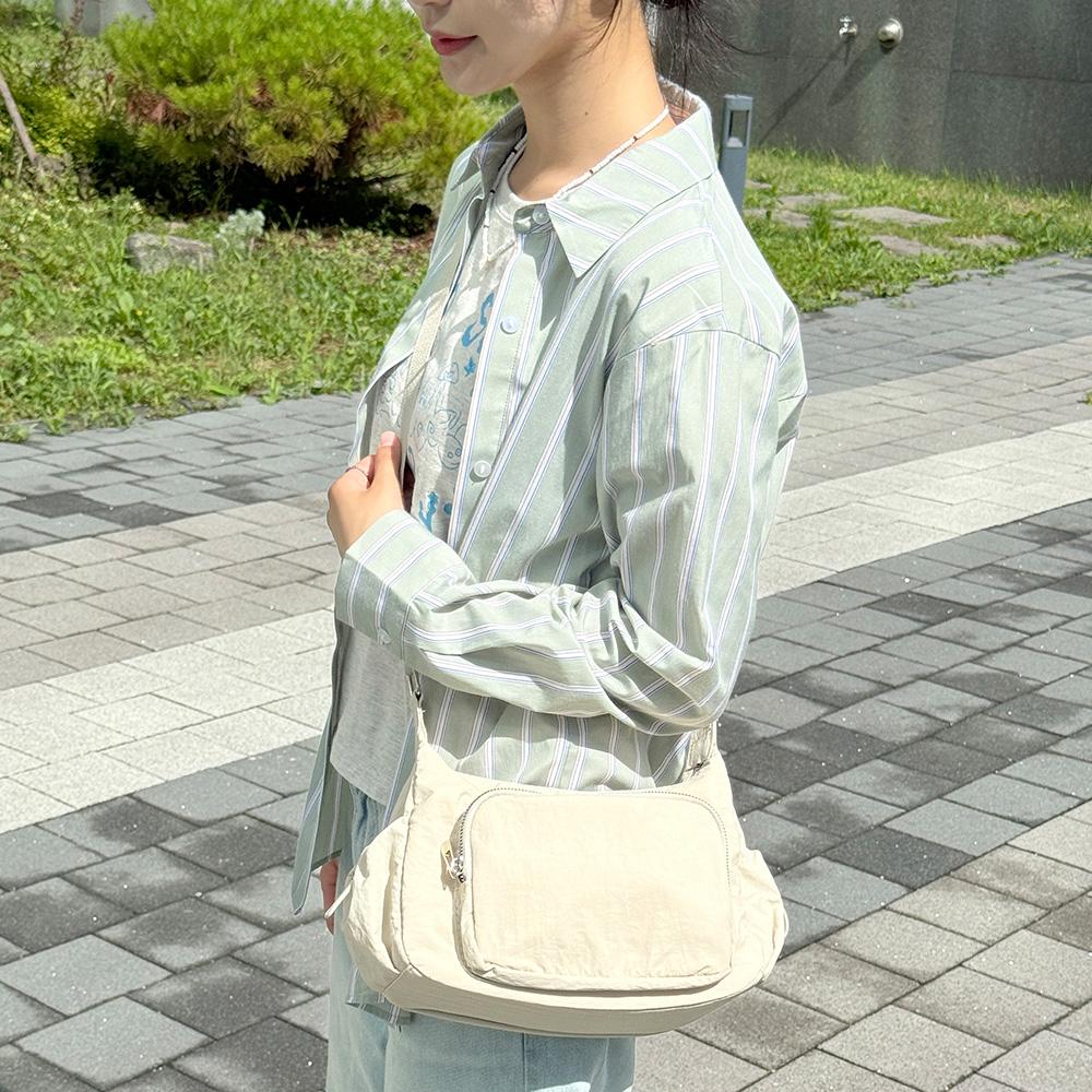 GNB TRD_804 Nylon Crispy Crossbody Bag