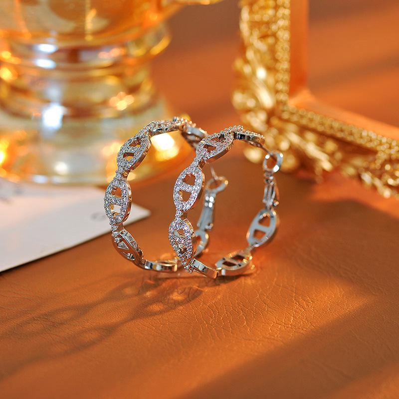 S925 Sterling Silver Korean Pig Nose Earrings In Japanese Style - Circle Light Luxury Ear Hoops for Influencers