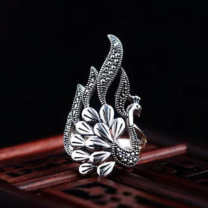 European and American Retro Ring, Adjustable Peacock Hollow Open Screen Feather Jewelry