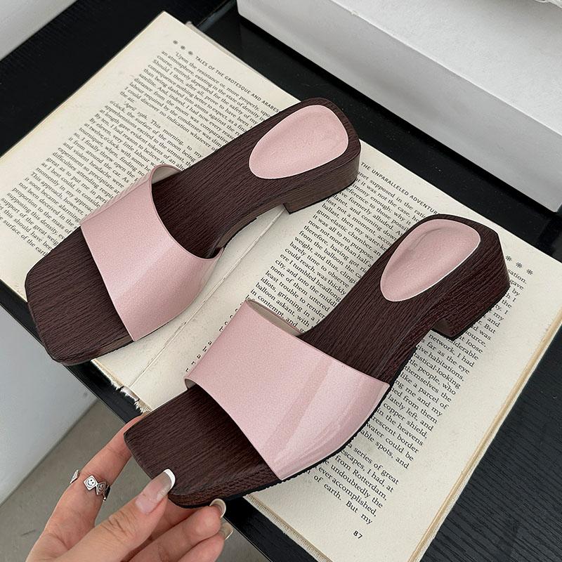 Fashion 2025 New Luxury Ladies Heeled Slippers Shoes Summer Beach Female Slides Sandals Fashion Square Toe Women Low Heel Slippers Shoes