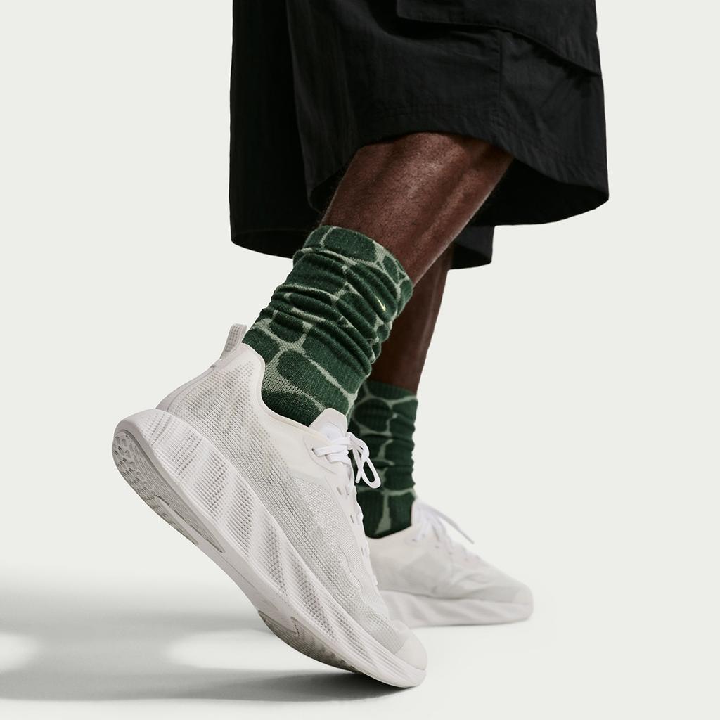 Nike Ava X [IQ7633-100]