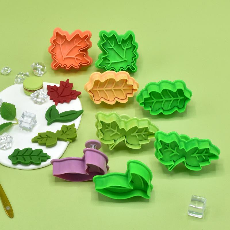 4 STÜCKE Grünes Blatt Ausstechformen Formen Weihnachtsbaum Kunststoff Backform Fondant Gebäck Dekor Keks Ausstecher Stempel Küchenwerkzeuge