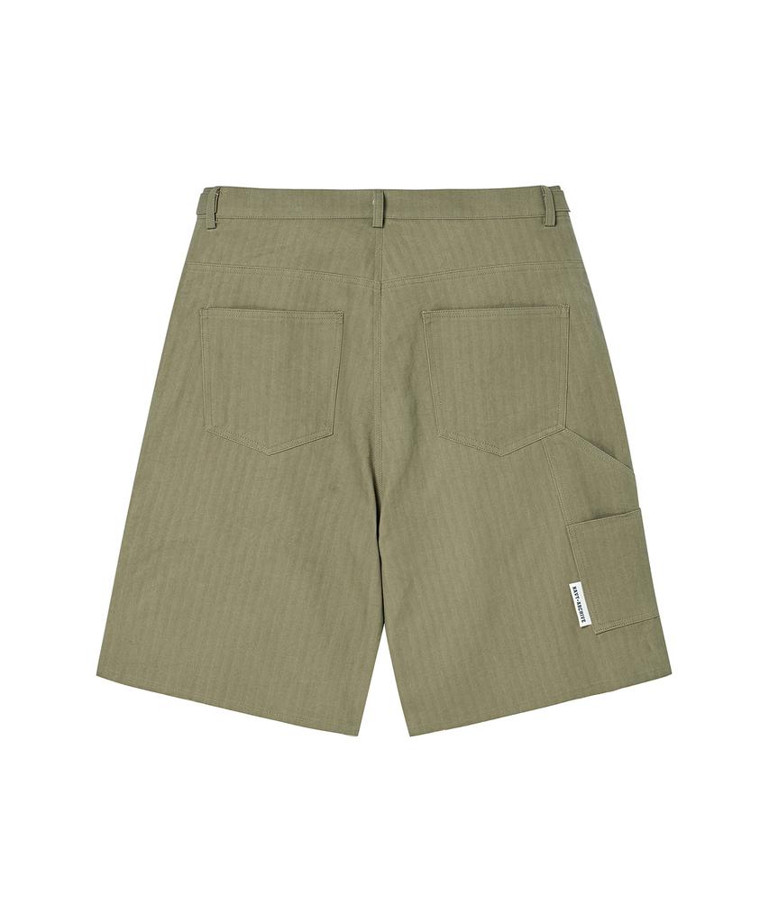 BEYOND CLOSET [Collection Line] Herringbone Texture Cutting Detail Carpenter Pants Khaki