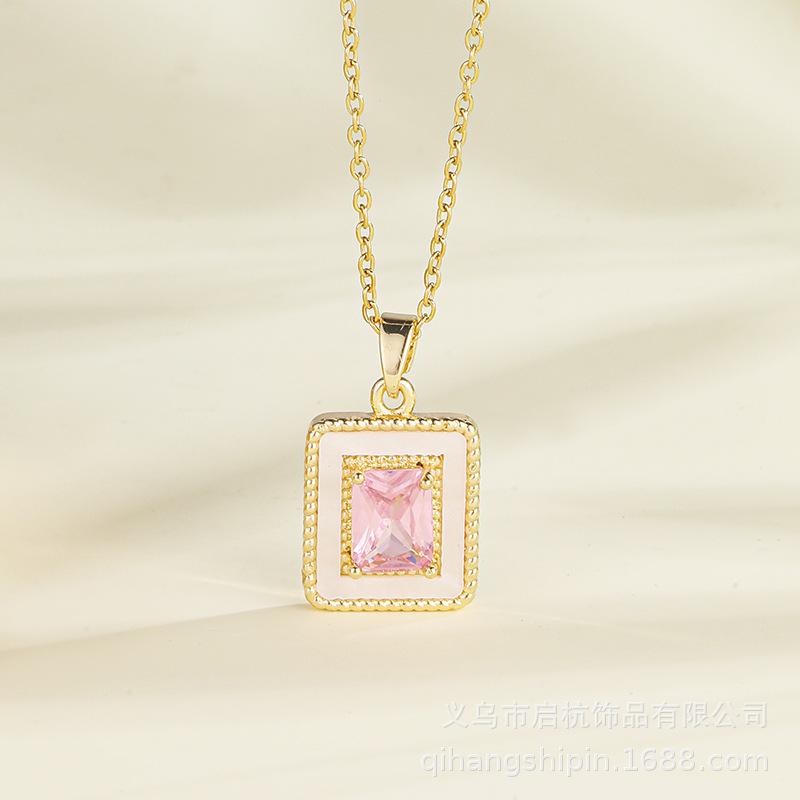 Titanium Steel Small Sugar Cube Necklace Women'S Light Luxury High-End Versatile Temperament Square Pendant Jewelry