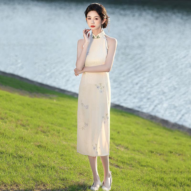 White neck national style new Chinese Suzhou long cheongsam improved young women's high sense can be worn daily in summer