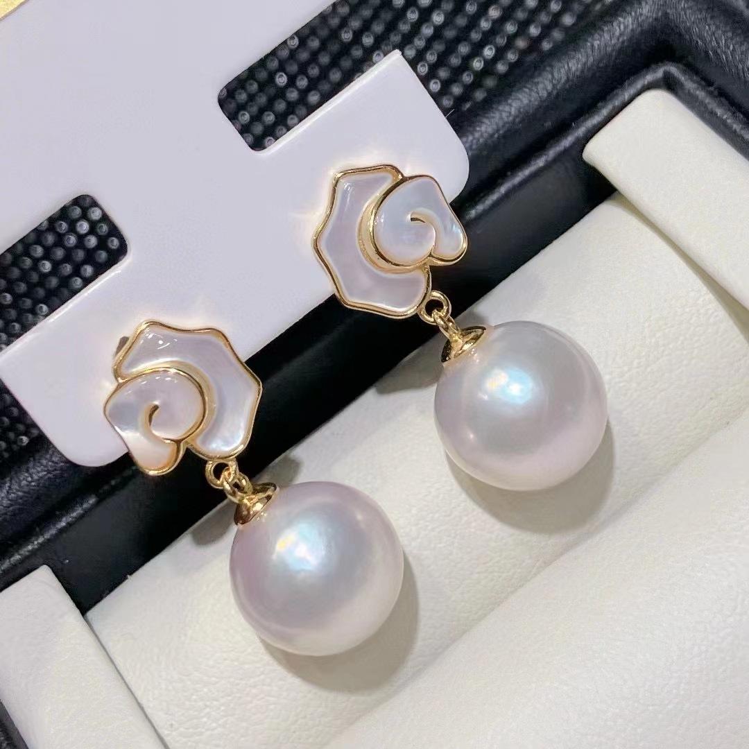 Freshwater round Edison pearl earrings 11-12mm natural fritillary pearl stud earrings fashion earrings белый