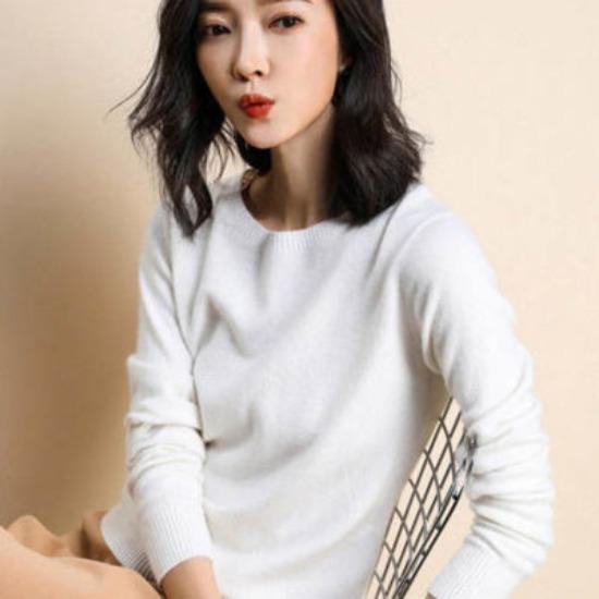 GMXIA Women's Knitted Sweater for Autumn and Winter, O-neck Slimming Sweater, Short and Large-sized Pullover Base Layer