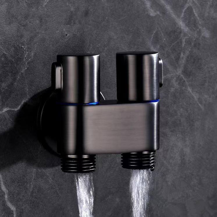 Combinație de pistol de pulverizare Însoțitor de toaletă din oțel inoxidabil, control dublu, comutator independent, supapă unghiulară, supapă de distribuție a apei