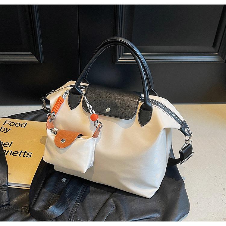 Women's Lightweight Versatile Tote: Trendy, Large Capacity Shoulder & Underarm Bag