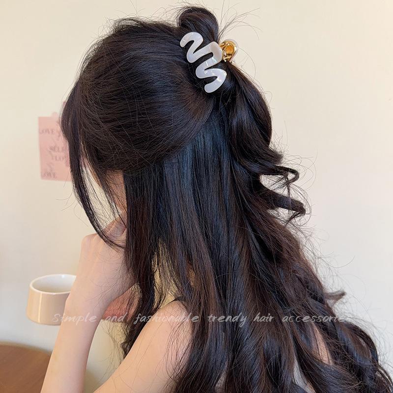 Geometric Acetate Wave Hair Clip for Women’s High Ponytail