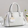 Vintage Style Womens Shoulder Bag With Stitching Details For Casual Outings