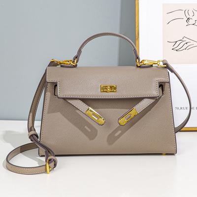 Frühling und Sommer Neue Nische Pendler Handtasche Modische und modische Handtasche für Damen Vielseitige Ein-Schulter Umhängetasche