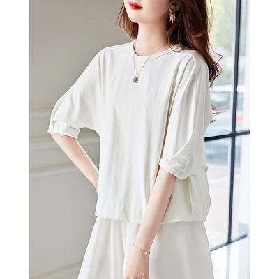 Üst Kıyafetler – T-shirtler