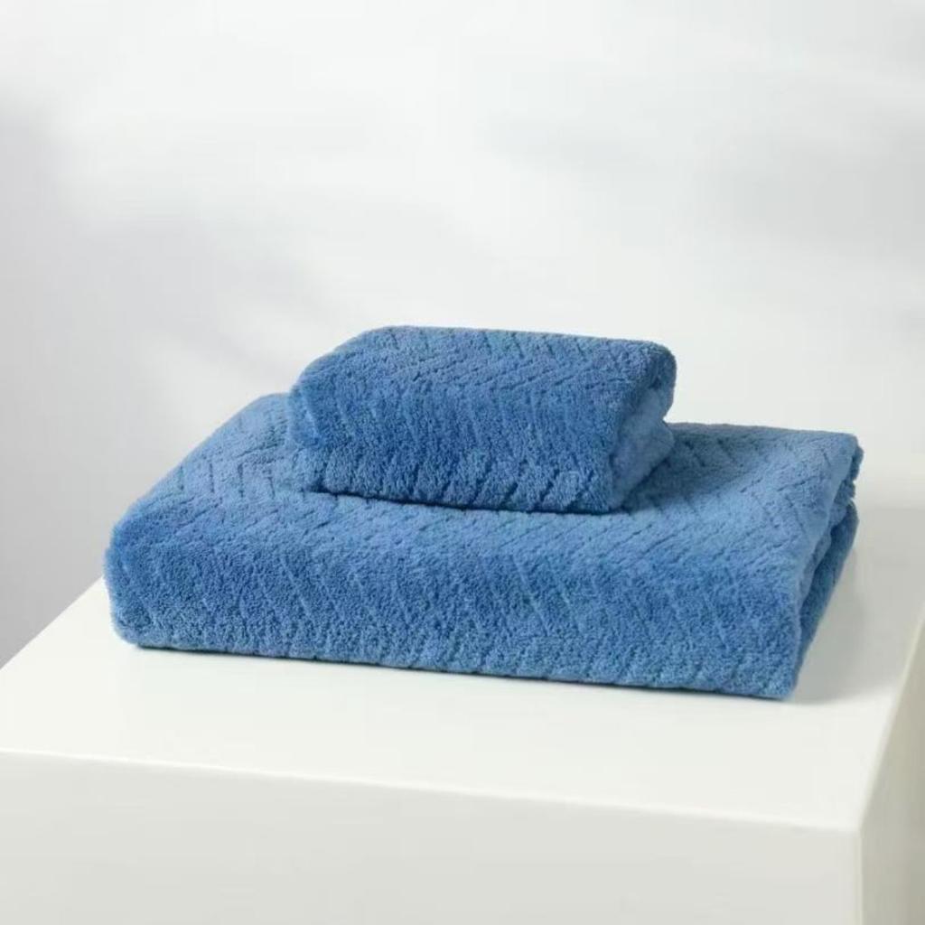Coral Fleece Towels and Bath Towels for Home Use