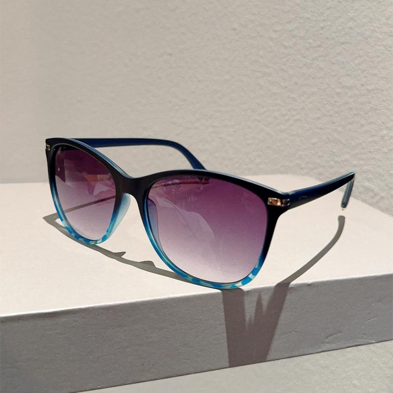 Oversized Round Sunglasses for Women New In Multicolor Rim Gradient Dark Glasses Fashion Vintage Travelling Shades