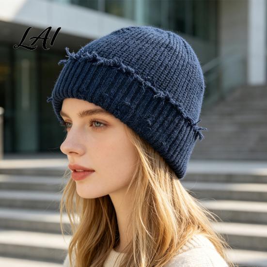Soft Polyester Skull Cap Winter Knit Hat for Men Women Chunky Snow Cap Lightweight Warm Thermal Knitted Hats Unisex Slouchy Caps Outdoor Commuting