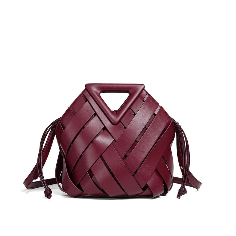 Large Capacity Hand-Woven Triangle Magnetic Buckle Crossbody Vegetable Basket Bag