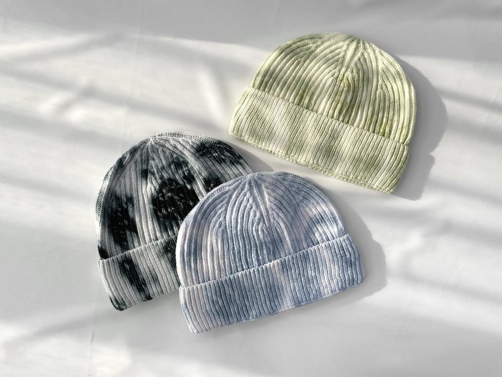 Women's and Men's Nayeom Watch Beanie Autumn Winter Plain Hat