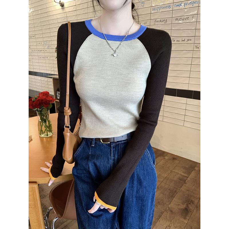 Korean version of chic splicing contrasting color knitted sweater spring 2025 new slim-fit long-sleeved inner top women's age-reducing sweater
