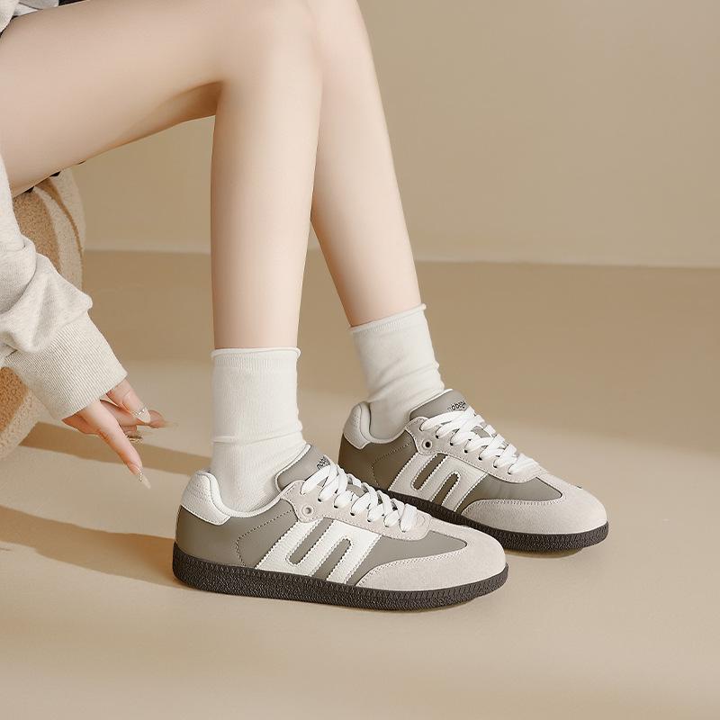 Augustine Brown German Training Shoes Women's 2025 New Autumn and Winter Platform Retro Maillard Board Shoes Flat White Shoes